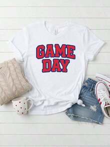 Adult Chicago Cubs Baseball T-Shirt, Soft And Breathable, Graphic Print, Perfect For Game Day. Features A Crew Neck, Short Sleeves, A Retro College Style, Lettering, And Is A Great Gift For Sports Fans. Suitable For Men, Women, And Unisex. Also Available As A Graphic Tee, Stylish Blouse, Summer Top, Casual T-Shirt, Summer Tops, Summer Outfits, Or Elegant Blouses For Ladies. - 白色 4 - 查看 7