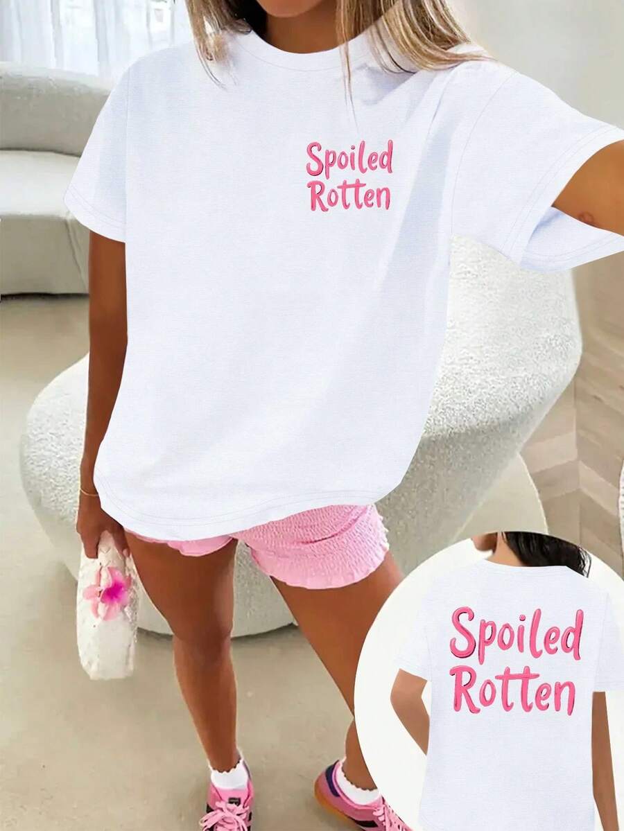 Camiseta de Verano Premium Estampada para Mujer, Talla Grande, con Diseño Divertido - Letras Rosadas "Spoiled" - Camiseta Suave para Uso Diario, Ropa Amigable para Tallas Grandes, Camiseta para Mujer, Ropa Casual, Diseño Divertido, Ajuste Cómodo - Blanco - Ver 1