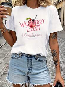 Crew Neck Top. A White Summer T-Shirt For Women With A Wild Berry And Lilac Print - A Short-Sleeved, Crew Neck Top With A Stylish Cocktail Print. Breathable And Casual, Suitable For Brunches And Everyday Outings. Machine Washable. A New Summer Fashion Item, Perfect As A Holiday Gift. Comfortable And Loose Fit. - 白色 - 查看 7