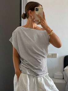 Camiseta de manga corta ajustada con hombros descubiertos y fruncidos a rayas para mujeres - Blanco - Ver 4