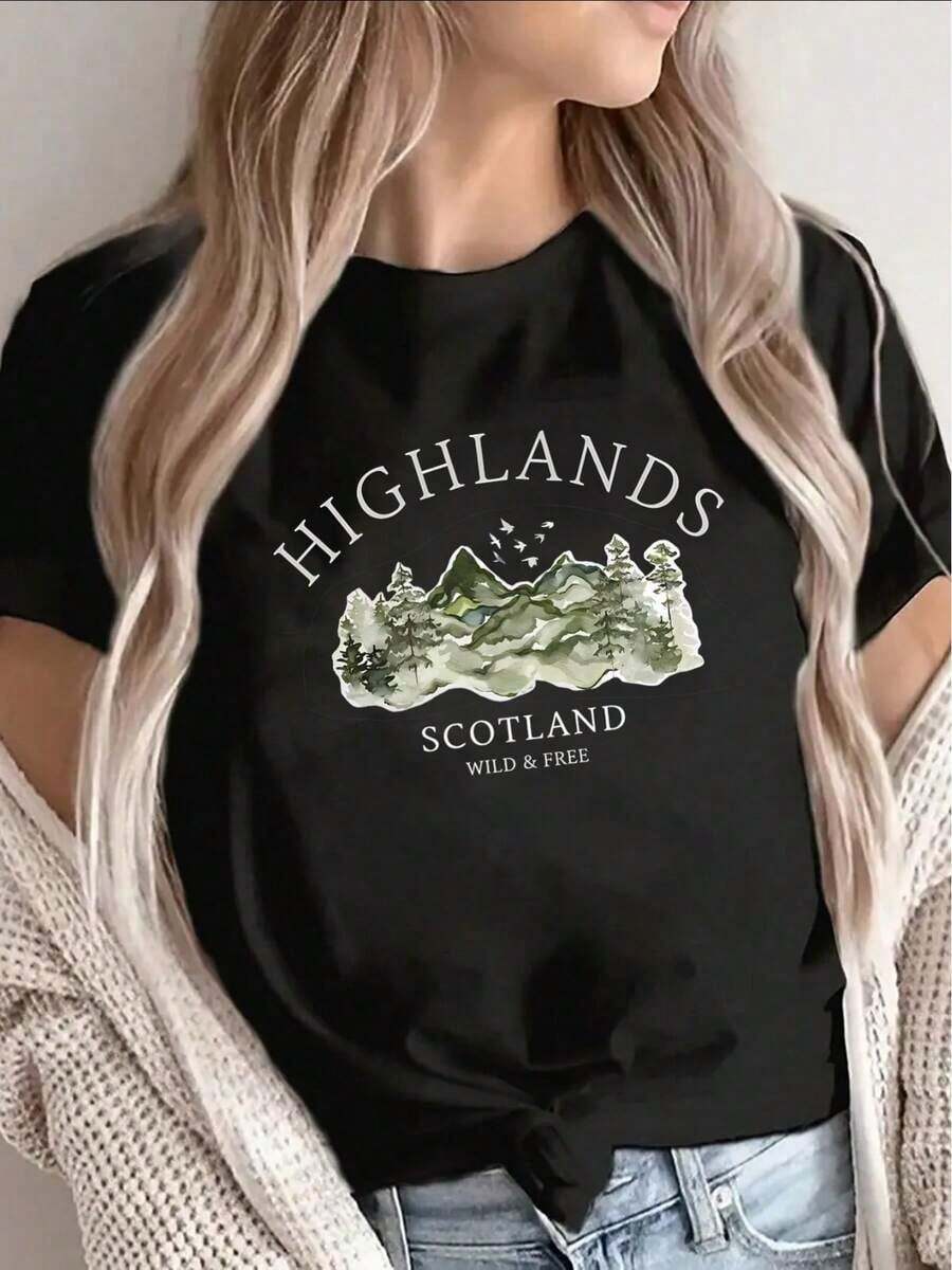 Premium Regular-Fit Short-Sleeve T-Shirt Featuring A Scottish Highlands Design. Lightweight And Suitable For Lounging At Home, Cafes, Or Casual Outdoor Wear, It's Comfortable And Tailored For Everyday Use. Great Gift Idea. - 黑色 - 查看 1