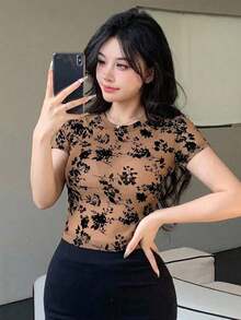 Blusa de manga corta con cuello cuadrado, fruncido y estampado floral de malla, top de verano lindo para mujer - Marrón - Ver 5