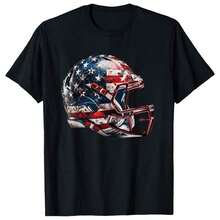Printed T-Shirt Made Of 180 G/M² Pure Cotton With A Design Of An American Football Helmet And The US Flag. Breathable Cotton Fabric, Comfortable And Soft Knit Texture, Durable And Easy To Clean, Machine Washable, Perfect For Football Fans, Stylish. - 黑色 - 查看 1