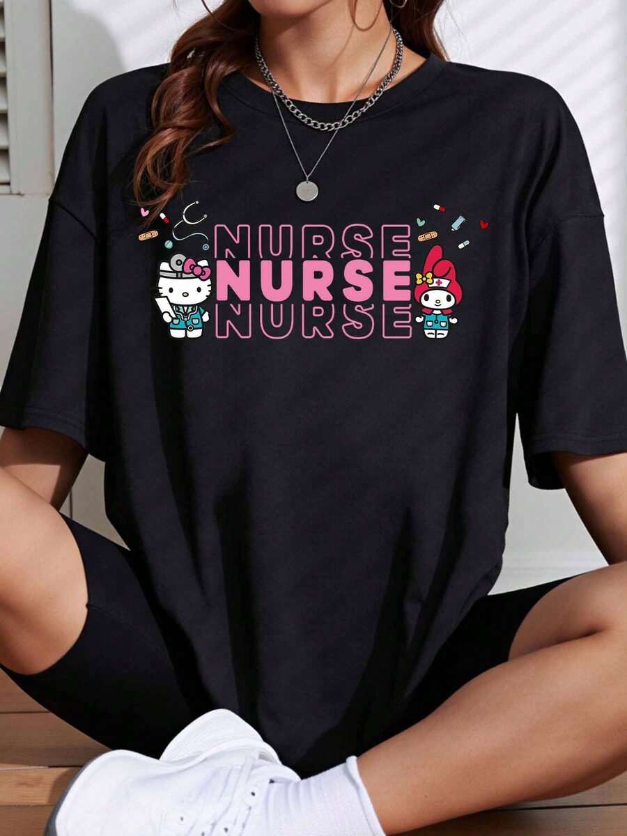 Women's Casual Sports T-Shirt - Black Stretch Crew Neck T-Shirt With Pink Nurse And Character Design. Machine Washable, Comfortable Fit And Perfect For All Seasons, For Daily Wear And Casual Activities. - 黑色 - 查看 1