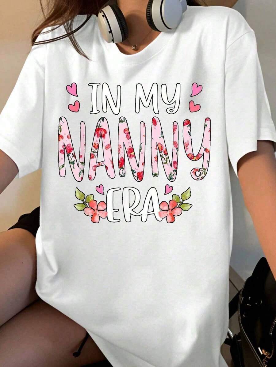 Women's "In My Nanny Era" Floral Print T-Shirt, Lovely Gift For Grandma, Mother's Day Or Birthday Gift, Casual Summer Top - 白色 - 查看 1