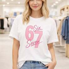 Women's Cotton T-Shirt, Round Neck, Short Sleeve, Loose Fit, With "67 Six Seven" Graphic Print, Casual Top For Everyday Wear, Sizes M-5XL, Soft And Breathable Cotton Fabric, Fashionable Oversized T-Shirt For Women. - 白色 - 查看 1