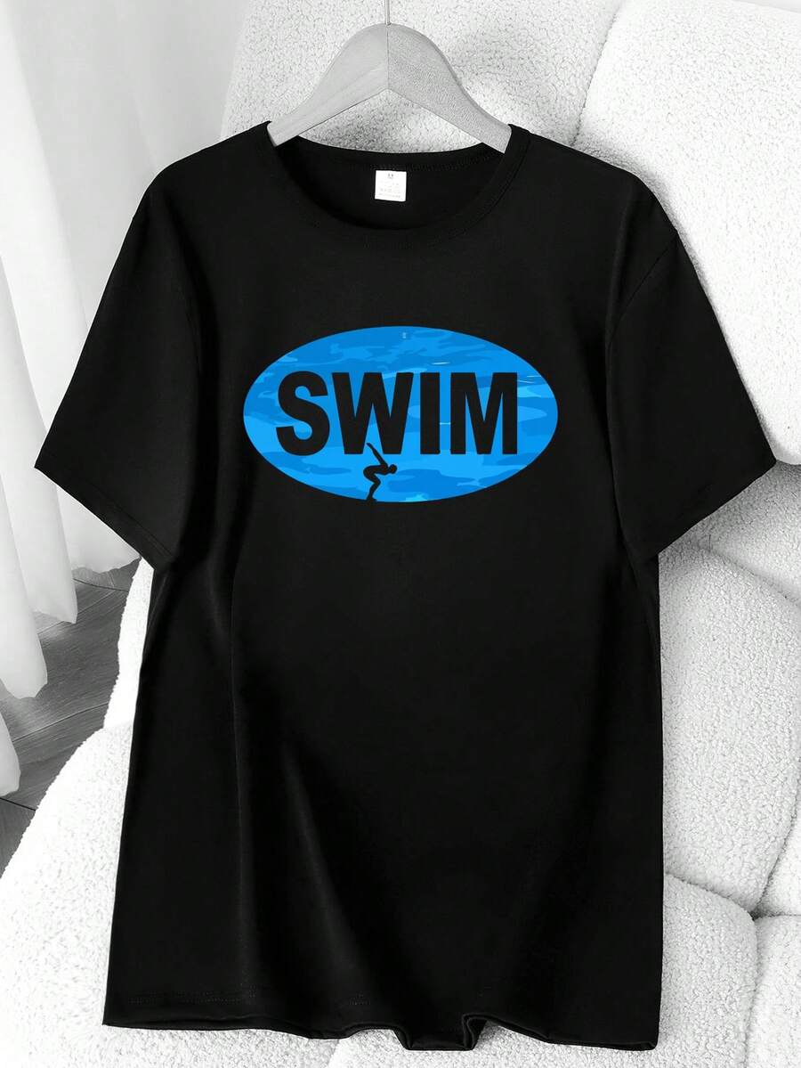 Swim-Print T-Shirt. Available In 6 Colors, Short Sleeves, Round Neck, High-Stretch Casual Sports Top. Machine Washable. Suitable For Spring And Summer. Can Be Worn In All Seasons. Women's Clothing. Elegant Party Outfit, T-Shirt For Elegant Ladies, Blouses Suitable For Curvy Women, Casual Wear, Cool And Sweat-Free Summer Wear, Fun Letter Print. - 黑色 - 查看 1