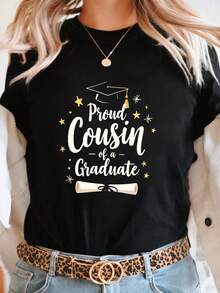 Women's "Proud Graduation Row" T-Shirt - Casual Short-Sleeve Crew Neck T-Shirt With Graduation Print, Spring/Summer Blouse Suitable For Graduation Parties, Casual Wear, And Gifts. Women's Casual Printed T-Shirt, Short-Sleeve Crew Neck, Local Spring/Summer Urban Fashion. - 黑色 - 查看 6