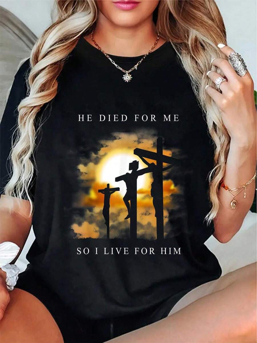 Women's 100% Cotton Crew Neck T-Shirt With Christian Bible Verse - Cross And Sunset Design "Die For Me", Soft 180 G/M² Crew Neck T-Shirt, Unisex Religious Clothing, Machine Washable, Suitable For All Seasons. | Sunset Image | Opaque Material. Simple T-Shirt For Everyday Wear. - 黑色 - 查看 1