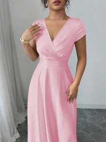 Vestido elegante y romántico para mujeres con cuello en V, mangas cortas y cintura ceñida - Rosa - Ver 3