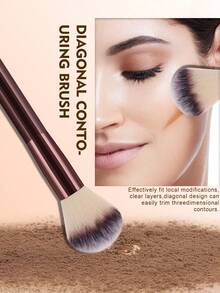 Bộ dụng cụ trang điểm 31 món bao gồm: 15 cọ trang điểm + 3 bông mút trang điểm + 6 bông mút trang điểm mini + 6 bông phấn phủ mini + 1 dụng cụ vệ sinh cọ trang điểm. - Nhiều màu - Xem 4