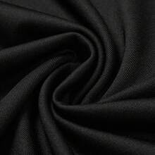 2026 Camiseta ajustada de cuello redondo con estampado de letras para el verano en México, con un diseño moderno; estilo sensual y atrevido al estilo europeo y americano, con corte que deja el ombligo al descubierto, muy a la moda - Negro - Ver 4