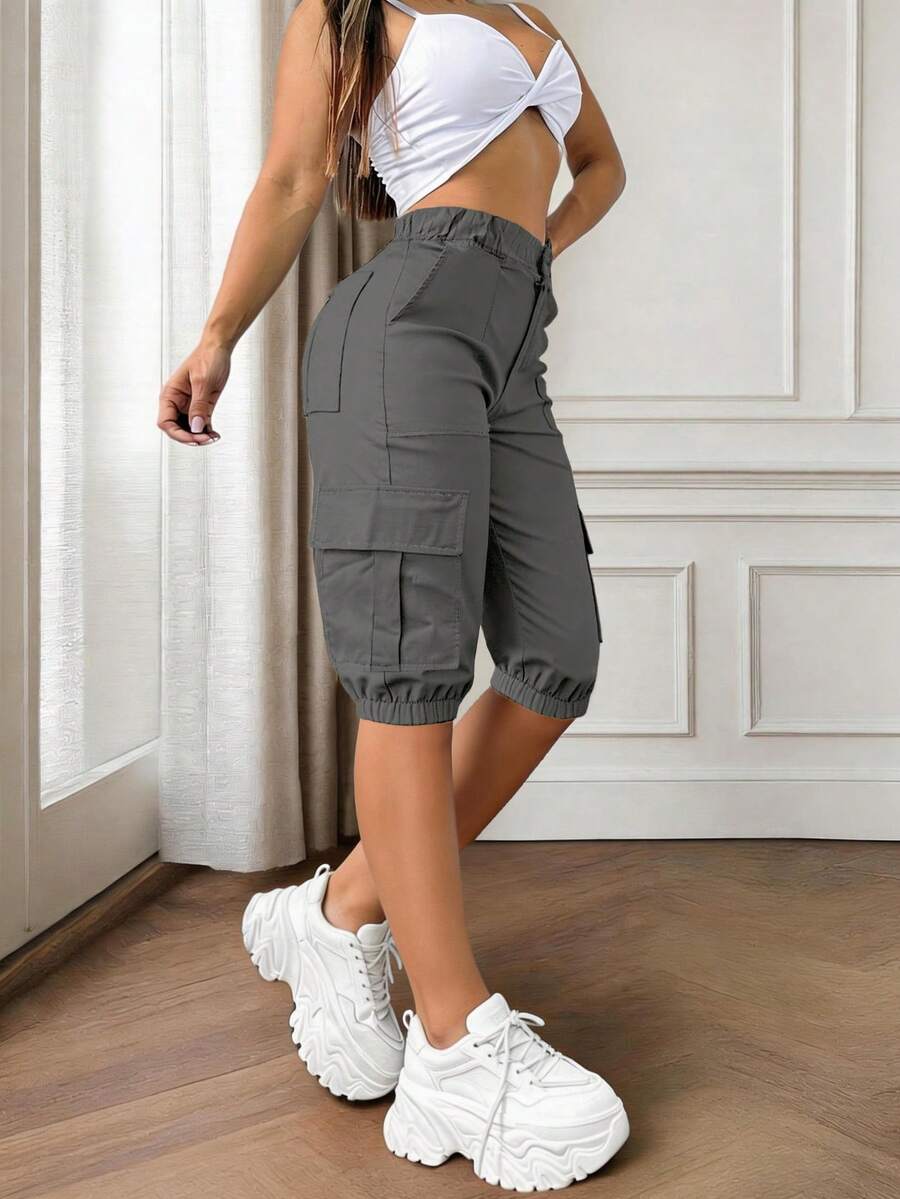 Shorts cargo tipo bermuda para mujer en gris claro, prácticos, con múltiples bolsillos, cintura elástica, puños y bolsillos, estilo casual elegante y lindo Y2K, suaves y cómodos, de poliéster, para playa, vacaciones, universidad, uso diario, regreso a clases, fiesta, temporada de graduación, salidas, viajes, concierto de música country, deportes & fitness, aeropuerto, Día del Maestro, Acción de Gracias, primavera, verano y otoño