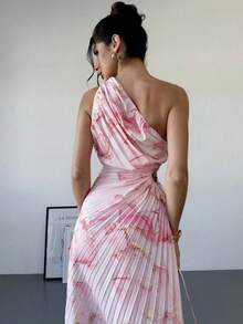 vestido de mujer para primavera/verano de estilo casual, vacacional, romántico, elegante, para citas, con estampado de teñido anudado, cintura hueca, volantes en el bajo y un solo hombro - Rosa - Ver 3