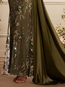 VIPGIRL Elegante y glamoroso vestido de noche largo sin tirantes para mujer con detalles de lentejuelas y malla en contraste para fiesta de boda - Verde Oscuro - Ver 4