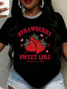 Camiseta "Strawberry Sweet Like" con estampado de fresas y texto "Berry Good" para uso casual, conjuntos de verano, top de moda para mujer. - Negro - Ver 1