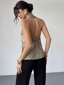 Blusa de satén dorado con cuello de tortuga y espalda de halter, elegante y casual para ir al trabajo/Look de Año Nuevo/Blusa sexy/Blusa brillante/Blusa para fiesta/Blusa de estilo "Old Money"/Blusa dorada - Dorado - Ver 7