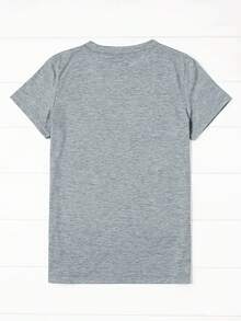 Blusa de manga corta para mujer con estampado de iniciales/letras/números - Top de cuello redondo con letras de la A a la Z (por ejemplo: nombre, fecha, mensaje) - Ropa casual para primavera, verano y otoño, lavable a máquina, ropa de moda personalizable para fiestas. - Gris Oscuro - Ver 3