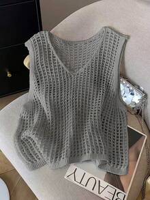 Women's New Hollow V-Neck Sleeveless Knit Tank Top, Lightweight For Spring/Summer - Grey - View 2