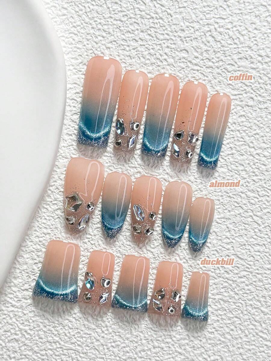 10片裝夢幻風手工穿戴甲,Polygel美甲套組,白色不對稱水鑽、藍色漸層亮片指甲油,休閒風格,附美甲工具,3種尺寸可選,杏仁形、鴨嘴形、棺材形,適合派對、跳舞、日常配戴 - 彩色 - 查看 1