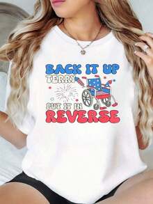 100% Cotton. The Print Features A Wheelchair Adorned With The Colors Of The American Flag And Fireworks Symbolizing Independence, Courage, And Joy. Women's 100% Cotton T-Shirt, Comfortable And Modern. Women's Simple Solid Color T-Shirt, Loose And Slim Fit Casual Short Sleeve - 白色的 - 查看 1