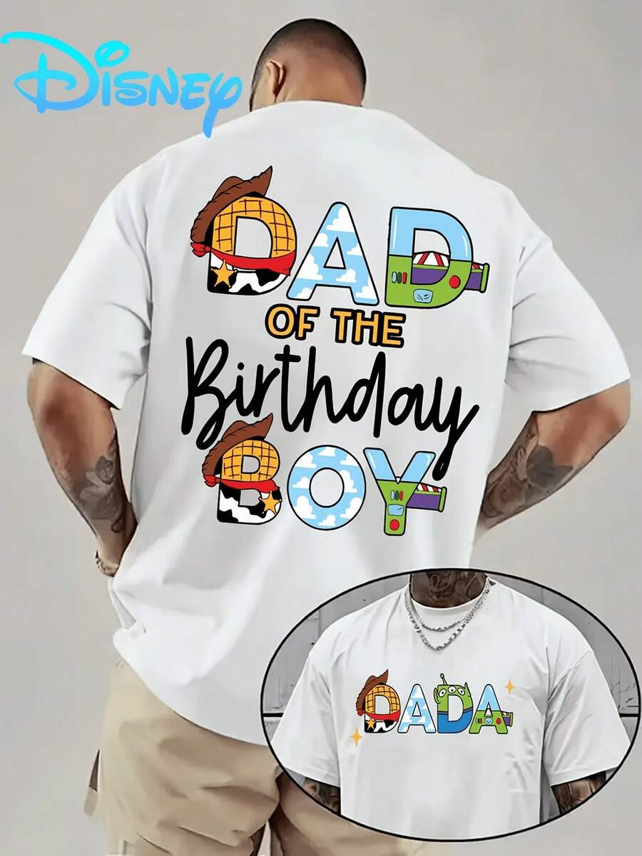 (Disney Licensed)Disney Toy Story Woody & Buzz Lightyear "DADA Of The Birthday Boy" Graphic Tee Men's Oversized Crew Neck Short Sleeve T-Shirt, Casual Streetwear With Alien & Cowboy Print, Birthday Party Dad Loose Fit Casual Top, Mens Clothes, Men, Ropa De Hombre, Summer Clothes, Men Shirts, Graphic Tees, Disney Outfits Men, Graphic Tees, Camisetas Para Hombre, Camisas Para Hombre, Summer Outfits For Men, Father's Day Gift, Perfect Gift For Family And Friends, Which Are Necessary For Birthday Parties, Disney Shirts, Mens Clothes, Summer Clothes, Officially Licensed Disney T-Shirts, Disney Men's And Women's Spring/Summer Fashion Casual Short-Sleeve T-Shirts - trắng - Xem 1
