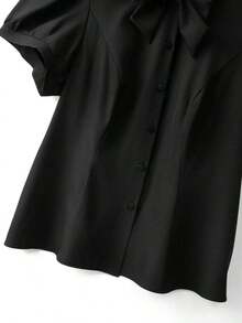 CURVE Blusa de manga de pétalo con lazo decorativo, casual/para el trabajo, talla grande de verano - Negro - Ver 5