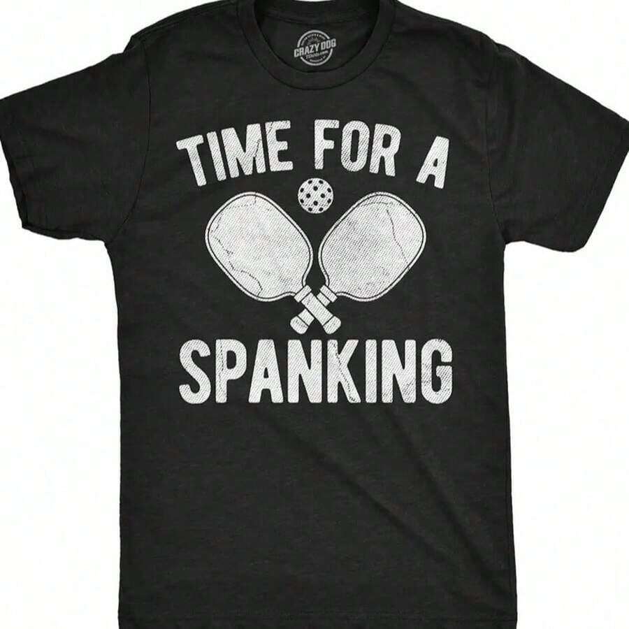 Dirty Harry Graphic T-Shirt For Men - Black Urban Style With Bold V-Neck And Revolver Design, Casual, Short Sleeve, Crew Neck, Vintage Urban Style, Unisex, Loose Fit, Cotton, Short Sleeve, Crew Neck, Blouses For Women. Blouses.Casual Blouses For Ladies. Print. Print Printed T-Shirt. - 黑色 3 - 查看 1