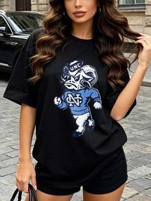 Camiseta de manga corta con cuello redondo suave y casual para mujer, el estampado gráfico de la mascota de los UNC Tar Heels es ideal para conjuntos casuales de primavera y verano. Negro. - Negro - Ver 1