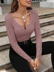 Camiseta Bordada Hueca De Color Sólido - Rosa vieja - Ver 5
