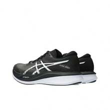 ASICS Magic Speed 3.0 Sportkomfort Laufschuhe mit niedrigem Schaft, Damen, Schwarz und Weiß - 1012B518-001 - Übersicht 4