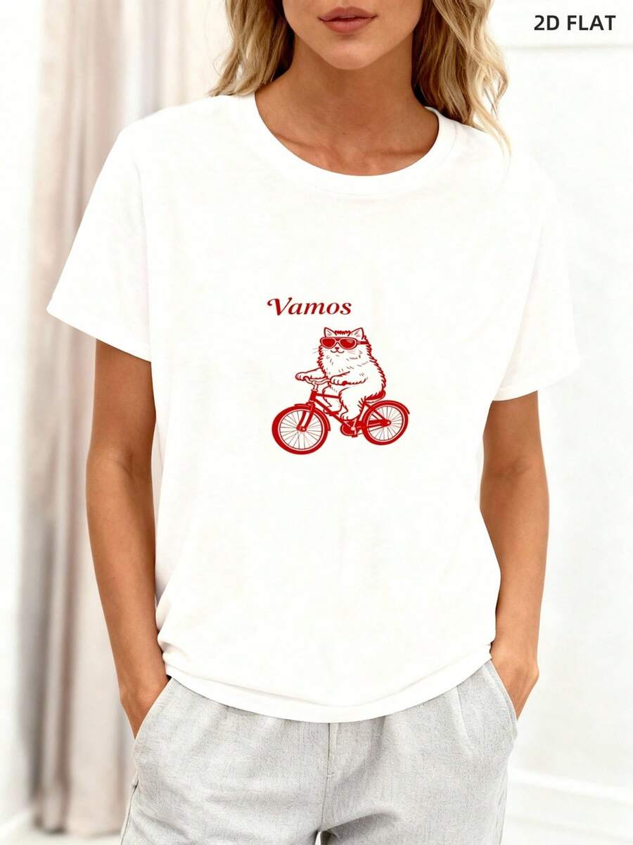 Camiseta Estampada para Mujer Vamos - Camiseta Casual de Manga Corta y Cuello Redondo, Color Blanco con Gráfico de Gato en Bicicleta en Rojo. Con un Corte Relajado para Todas las Estaciones, Perfecta para el Uso Diario y Atuendos de Vacaciones (Lavable aáquina). - Blanco - Ver 1