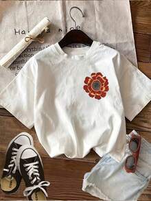 | Exquisite Design | Loose And Comfortable | Easy To Match | [Double-Sided Print] Women's Summer Clothing, Vintage Style, Deer, Flower And Leaf Print, Pure Cotton Top, Casual Daily Wear, Round Neck, Short Sleeve T-Shirt. - 白色 - 查看 3