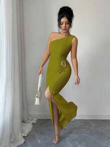 New Women's Sexy Solid Color Maxi Dress With Asymmetrical Shoulder, Twisted And Ruched, Asymmetrical Neckline, Knit Texture And Fitted Style, Twisted Design With Slit, Elegant Outfit For Women, Dress For Spring/Summer Party, Vacation, Valentine's Day - 酒紅色 - 查看 6
