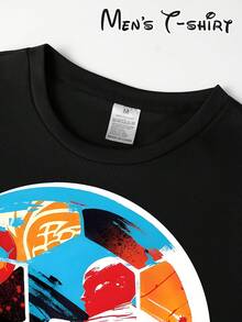 [Popular Licensed Design] Short-Sleeved T-Shirt With "Color Block Mosaic Style" Print, Artistic And Fashionable Outfit, Perfect For Casual Dinners And Sightseeing Walks, Football Collage Art Style, Suitable For Art Exhibitions, Casual Daily Wear, Student Outings And As A Gift For Football Art Fans. - 黑色 - 查看 5