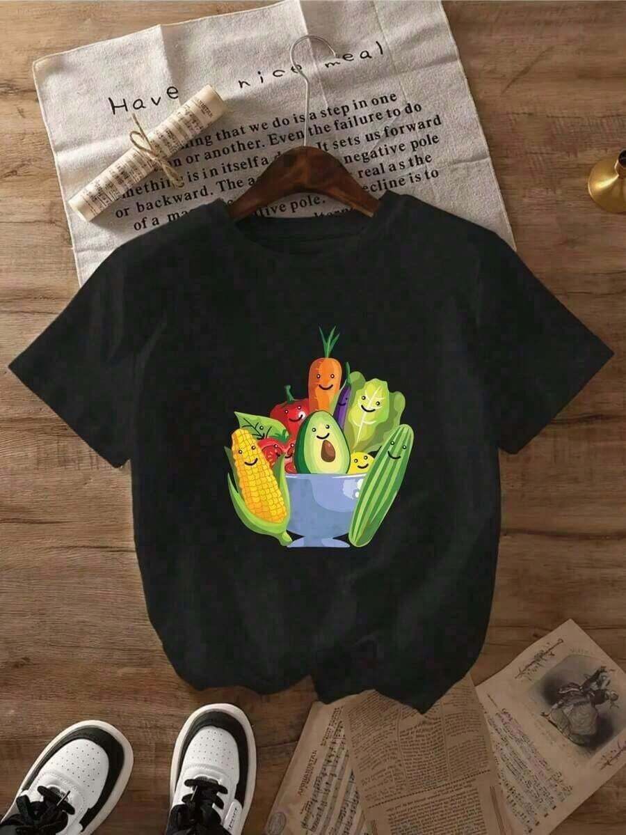 Women's Camisole With A Fun Fruit And Vegetable Print, Casual Short-Sleeved Summer Top, Colorful Modern Style For Everyday Wear And Outdoor Activities. Women's Summer T-Shirts, Printed, Loose-Fitting And Lightweight. Suitable As A Gift. Women's T-Shirt. Blouses > Elegant. Boho Chic. Soft, Breathable, And Comfortable Women's Top, Ideal For Spring, Summer, And Autumn, Perfect For Vacations, Travel, And Everyday Wear. - 黑色 - 查看 1