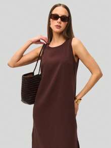 Sleeveless Dress With Round Neck And Zipper, Elegant Summer Style 2026 For Women - Brown - View 1