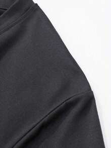 Women's Casual T-Shirt "Milano Italy" - Dark Gray With Elegant Gold Print, Women's Tops, T-Shirts - 風格 - 查看 4