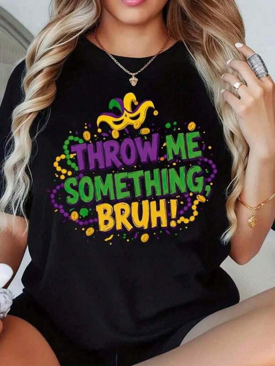 Women's Plus Size Black Short Sleeve Casual T-Shirt With Printed Design - Mardi Gras Mask And Unisex Printed T-Shirt With The Phrase "Throw Me Something, Bruh", Loose Fit Women's T-Shirt, Suitable For Daily Outings And As A Party Gift. - 黑色 - 查看 1
