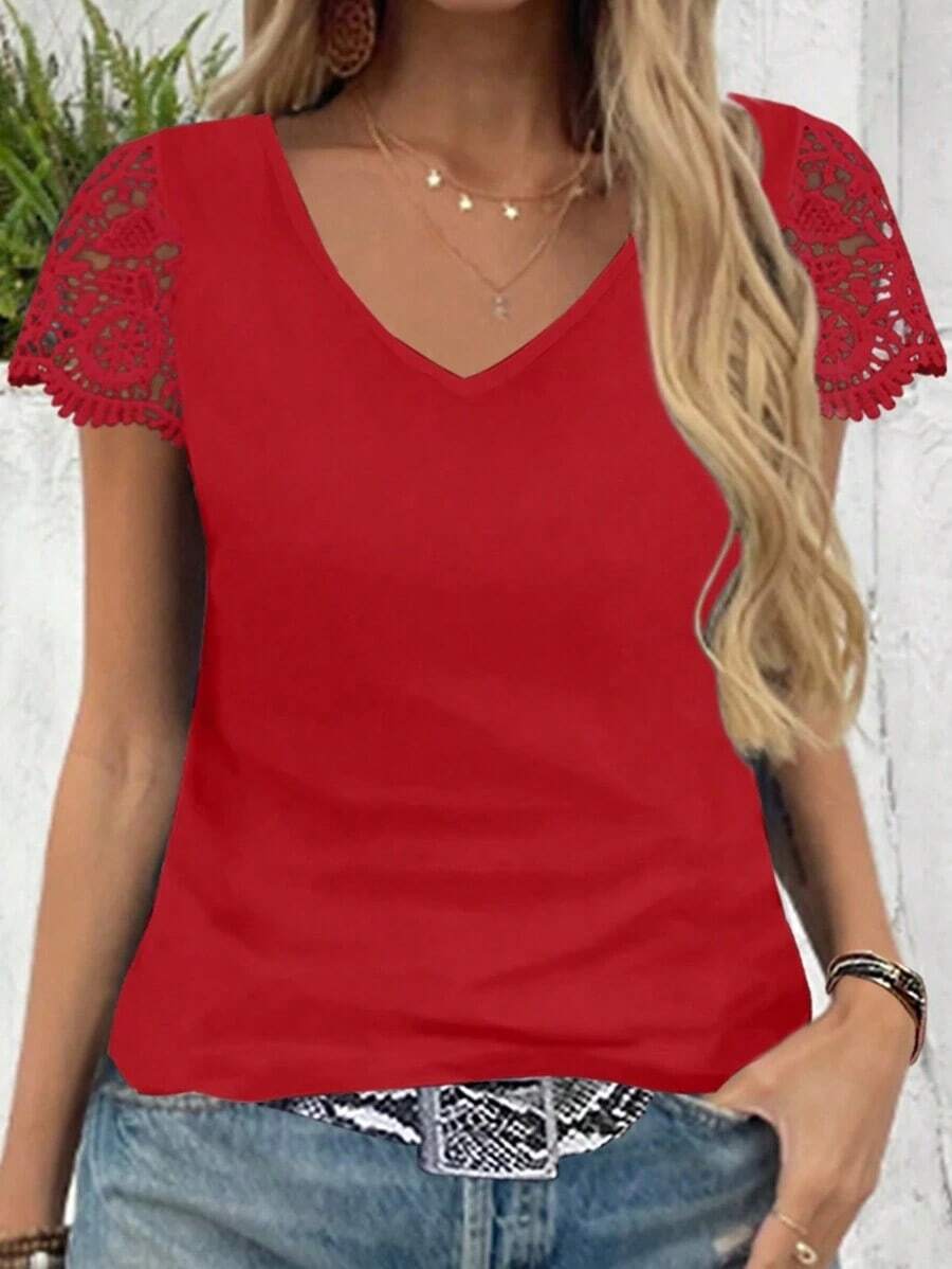 Camiseta de manga corta con parche de encaje en color liso, versátil y casual - Rojo - Ver 1