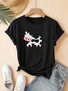 Women's T-Shirt With A Cow Print, Featuring A Modern And Attractive Design, Short Sleeves, And A Round Neck, Perfect For Young Women. Machine Washable And Suitable For Everyday Casual Streetwear. An Ideal Gift Option For Home And Office Wear. - 黑色 - 查看 1