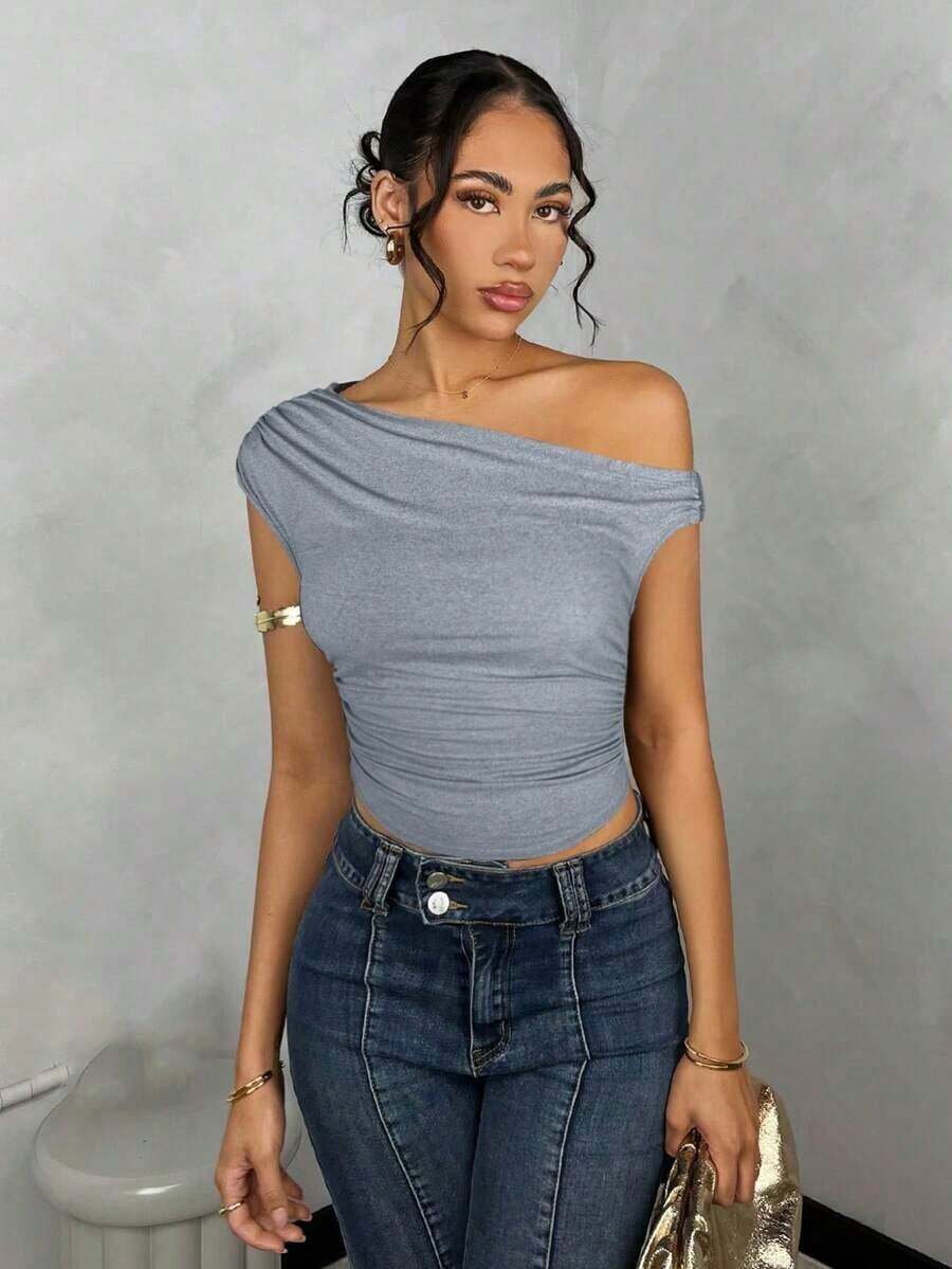 Blusa de verano con hombros asimétricos fruncidos en unicolor para mujer - Gris Claro - Ver 1