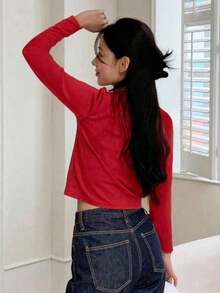 Camiseta casual de mujer de verano de unicolor, cuello redondo, manga corta, tops cortos de estilo universitario - Rojo - Ver 2