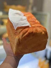 1pc Realistic Toast Bread Shaped Tissue Box, Cream Style Desktop Storage Box, Suitable For Living Room, Dining Table, Car, Creative Food Shaped Tissue Box, Housewarming Gift - Multicolor - View 12
