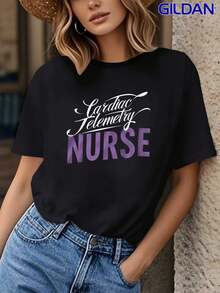 Camiseta Estampada para Mujer - Camiseta Casual de Manga Corta y Cuello Redondo con Diseño Eccentric Nursery en Negro, Corte Holgado para Todas las Temporadas, Perfecta para Uso Diario y Atuendos de Vacaciones, Complementada con un Sombrero de Paja (Lavable aáquina). - Negro - Ver 1