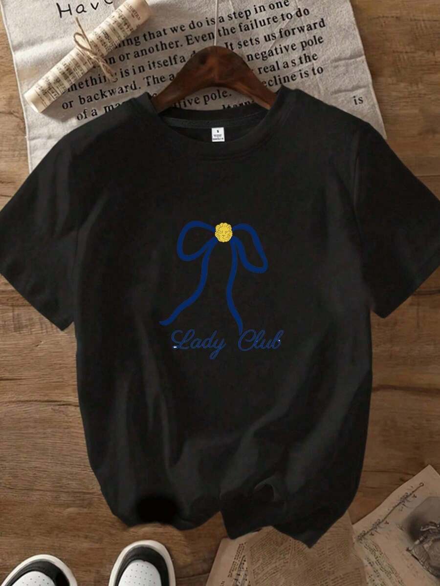 Women's Plus Size Summer Essential Casual T-Shirt, Blue "Women's Club" Tee With Gold Polka Dot Print And Bow, Suitable For Everyday Wear. Fashionable Women's Top, Made Of Pure Cotton, Round Neck, Casual, Short Sleeves, Breathable And Soft, A Must-Have For Casual Daily Wear, The Perfect Gift For Her. Soft Cotton For Everyday Wear. - 黑色 - 查看 1