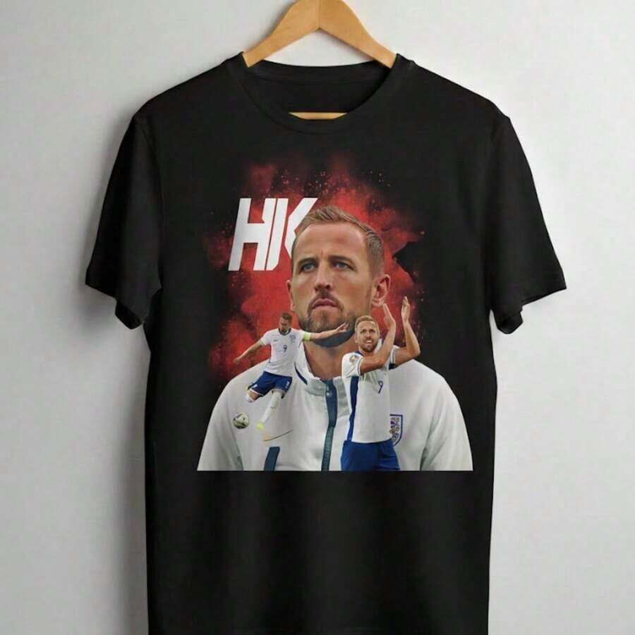 Camiseta estilo bootleg de Harry Kane para hombre - Camiseta con gráfico retro de estrella de fútbol, impresión digital DTF, top de algodón negro, camiseta de fanático del fútbol estilo urbano vintage, camiseta unisex de algodón holgada de manga corta con cuello redondo. blusas.blusas casuales para dama.Impresión de osos cariñosos.Camiseta estampada Impresión de osos cariñosos. - Negro 7 - Ver 1