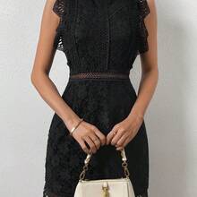 Lunessa Guipure Lace Overlay Mock Neck Scallop Trim Dress - azul real - Ver 2