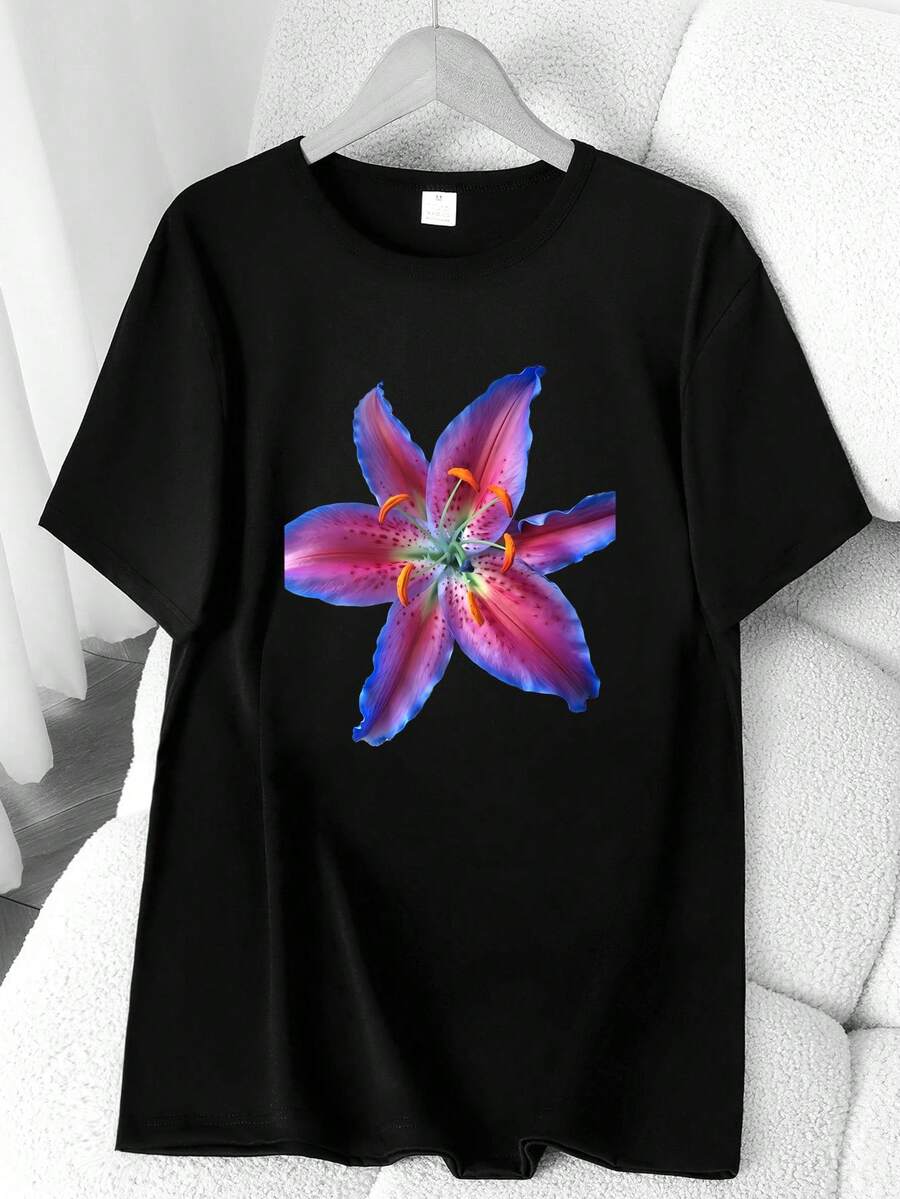T-Shirt With A 6-Petal Floral Print. Available In 6 Colors, Short Sleeves, Round Neck, High-Stretch Casual Sports Top. Machine Washable. Suitable For Spring And Summer. Can Be Worn In All Seasons. Women's Clothing. Elegant Party Outfit, T-Shirt For Stylish Ladies, Blouses Suitable For Curvy Women, Casual Wear, Cool And Breathable Summer Wear, Fun Letter Print. - 黑色 - 查看 1