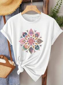 Women's Stylish Short-Sleeved, Loose-Fitting T-Shirt With A Mandala Print And Round Neck, Suitable For Spring, Summer, And Autumn. Modern For Work, Vacations, Everyday Wear, Versatile, Casual, Elegant, And Vintage-Inspired. Available In Sizes S-XXL. 100% Cotton. - 白色 - 查看 7